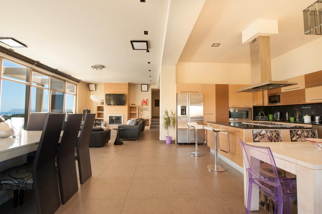 Villa Prigipessa Agia Marina Exteriér fotografie